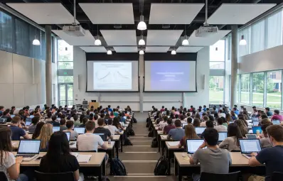How to Choose a Projector for Lecture in 2026